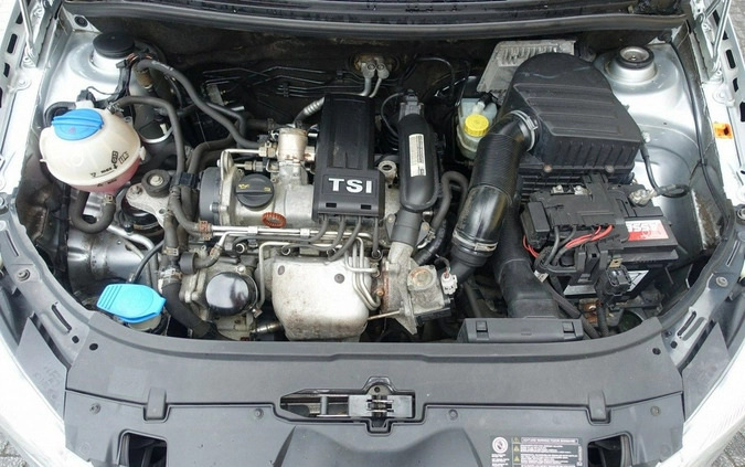 Skoda Fabia cena 18900 przebieg: 142000, rok produkcji 2012 z Tyczyn małe 172